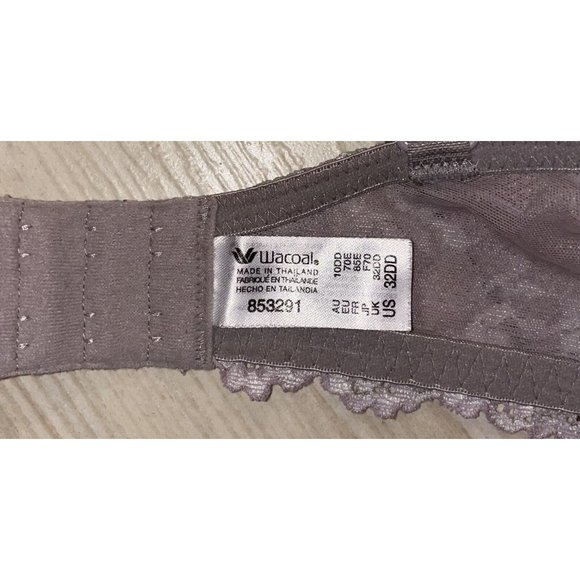 Wacoal 853291 Embrace Lace Contour Bra Lined Underwire Floral Womens 32DD Gray - Picture 6 of 6
